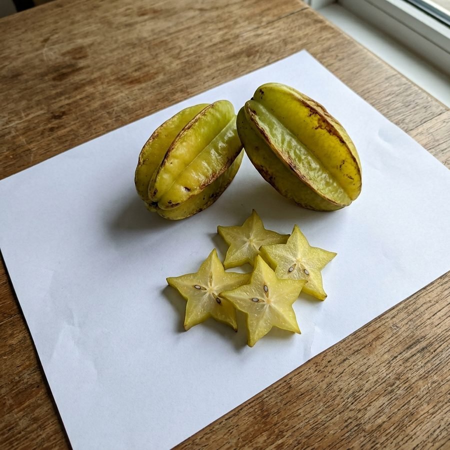 Starfruit (carambola)
